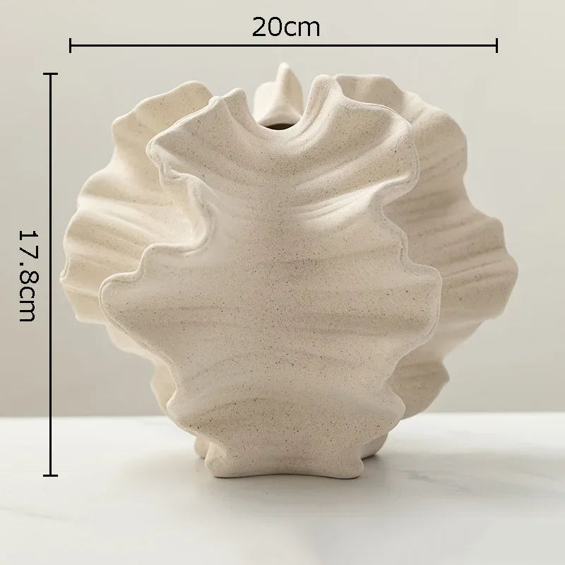 Organic Form Sculptural Vase - L(20x17.8cm)